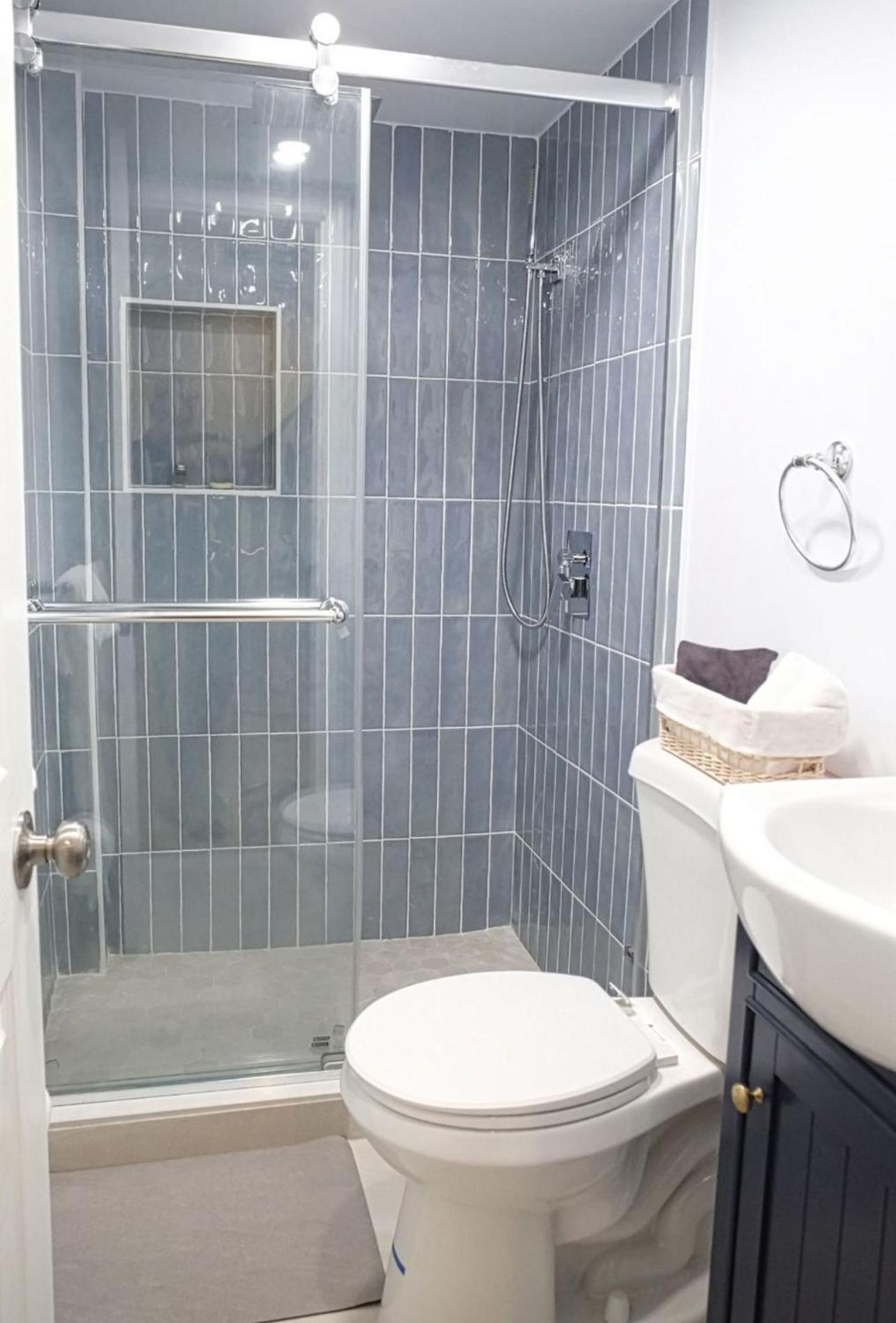 One Bedroom With Ac And Wifi In The Bronx